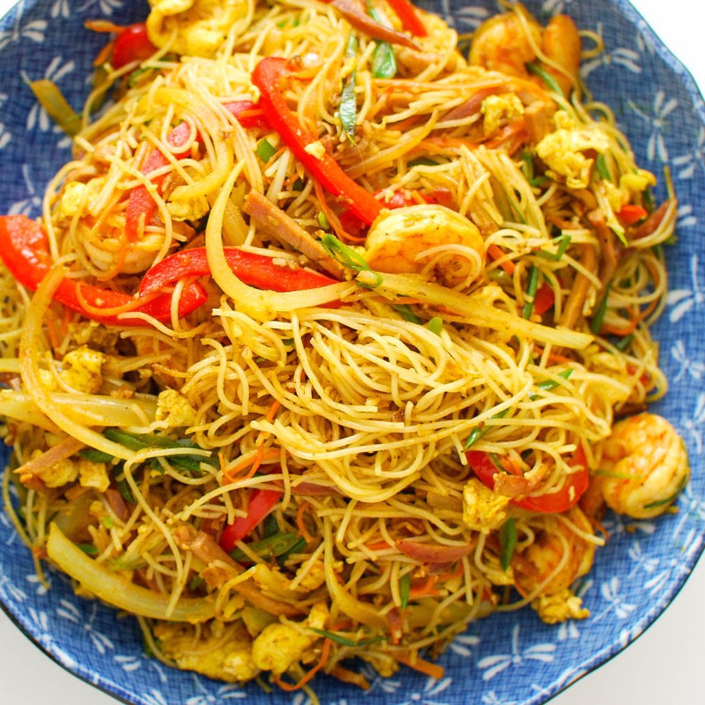 Singapore rice noodles with shrimp